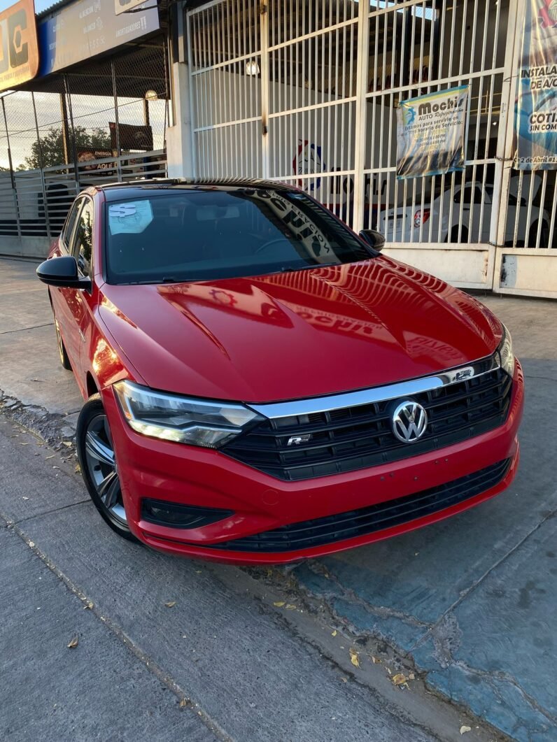 VOLKSWAGEN JETTA 2021 completo