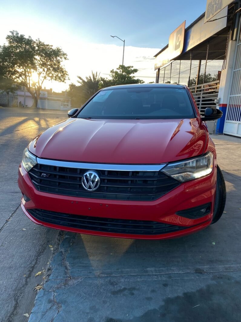 VOLKSWAGEN JETTA 2021 completo