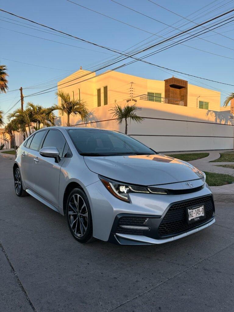 TOYOTA COROLLA 2020