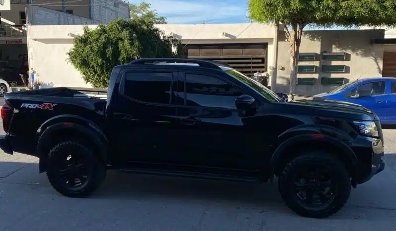 NISSAN FRONTIER 2021 completo