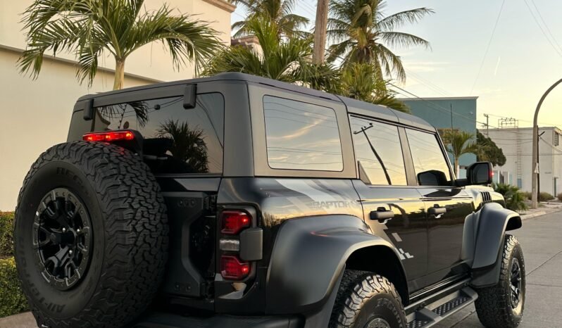 
								BRONCO RAPTOR completo									