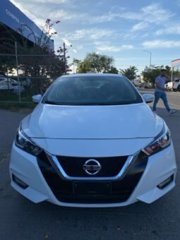 
										NISSAN VERSA 2020 completo									