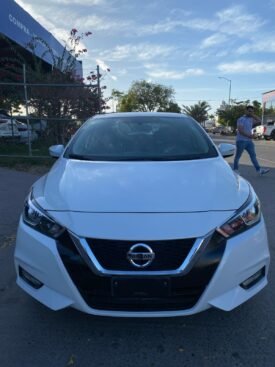 NISSAN VERSA 2020