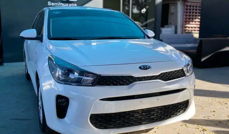 KIA RIO 2020 completo