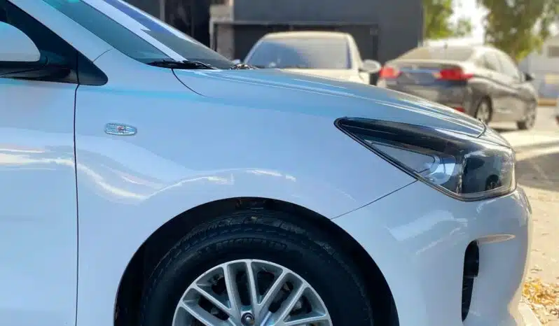 KIA RIO 2020 completo