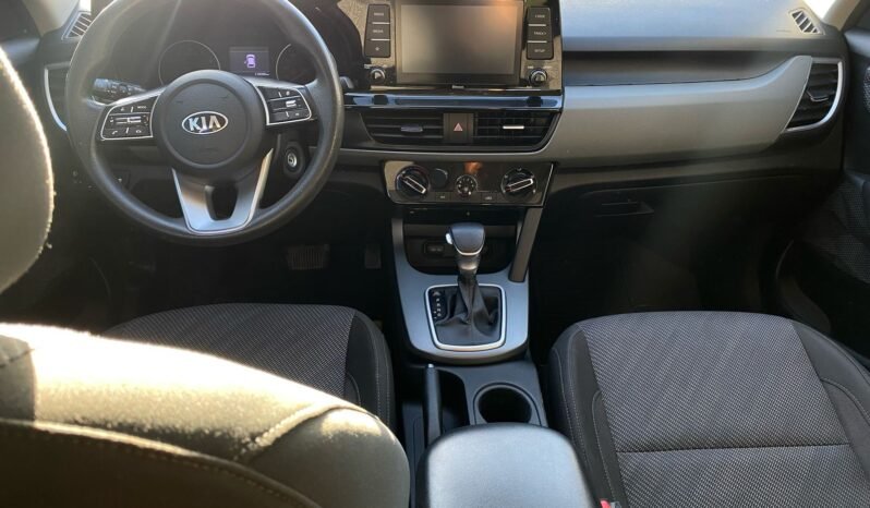 
								KIA SELTOS 2021 completo									