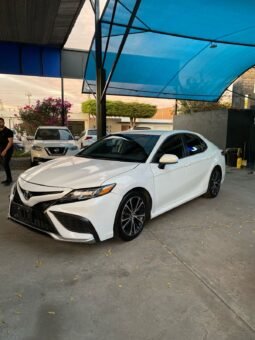 
										TOYOTA CAMRY 2020 completo									