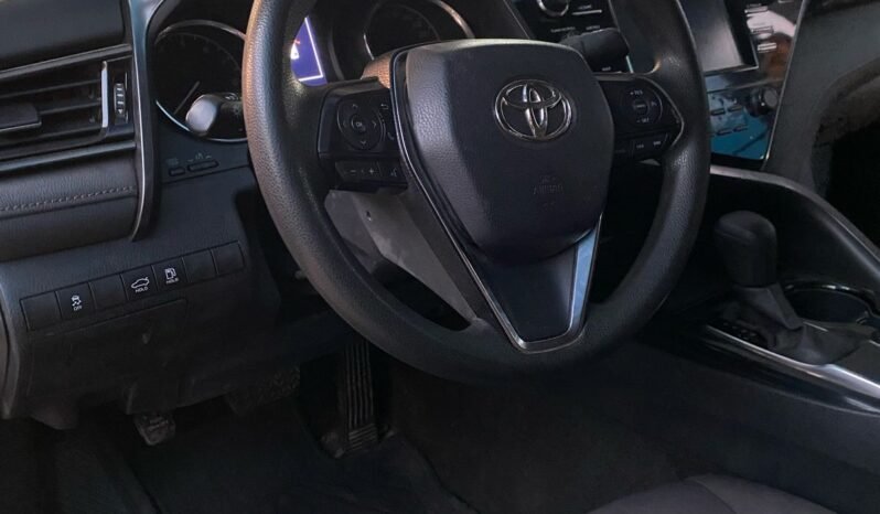 
								TOYOTA CAMRY 2020 completo									