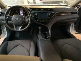 TOYOTA CAMRY 2020