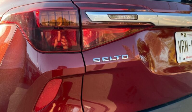 
								KIA SELTOS 2021 completo									