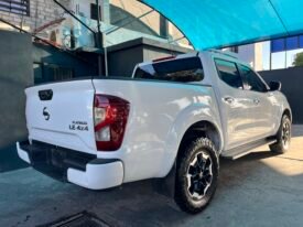 NISSAN FRONTIER 2021