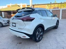 
										NISSAN KICKS 2023 completo									
