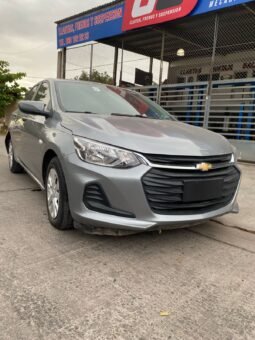 
										CHEVROLET ONIX 2023 completo									