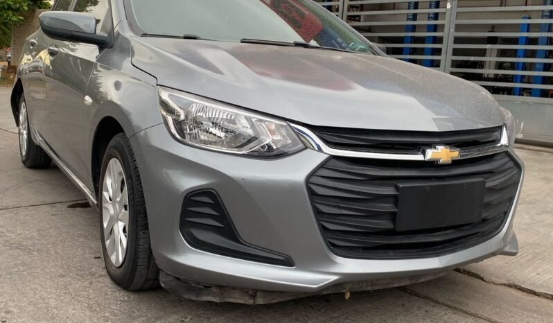 
								CHEVROLET ONIX 2023 completo									