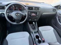 
										VOLKSWAGEN JETTA 2017 completo									