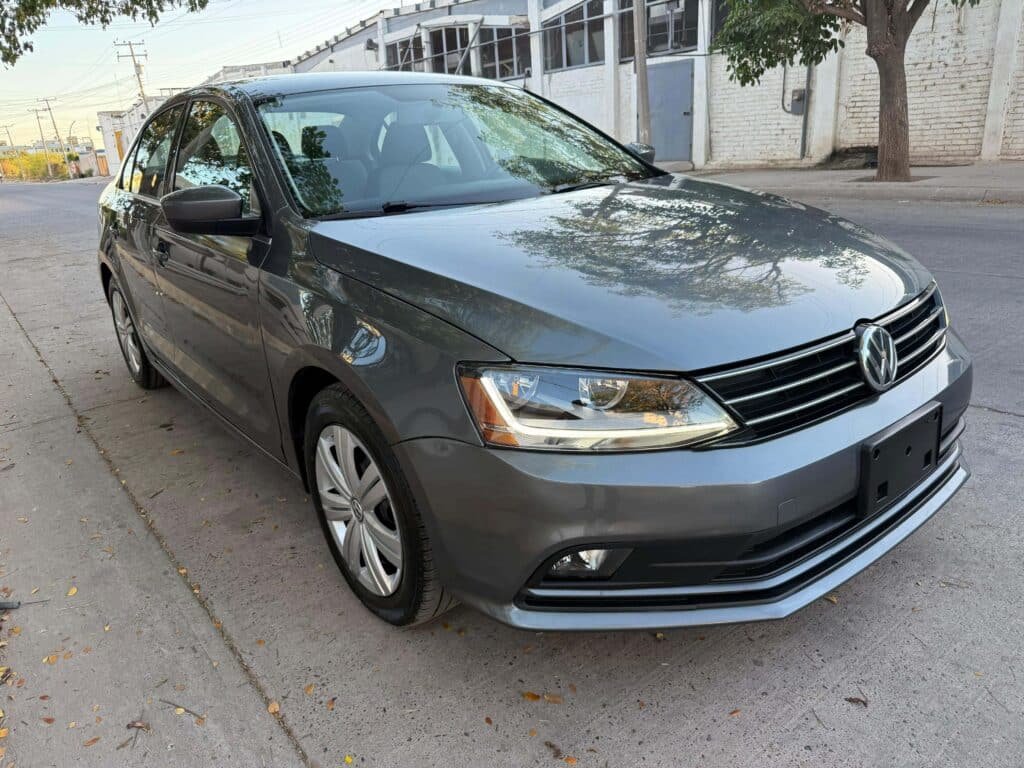 VOLKSWAGEN JETTA 2017