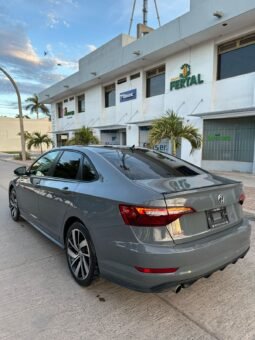 
										VOLKSWAGEN JETTA 2021 completo									