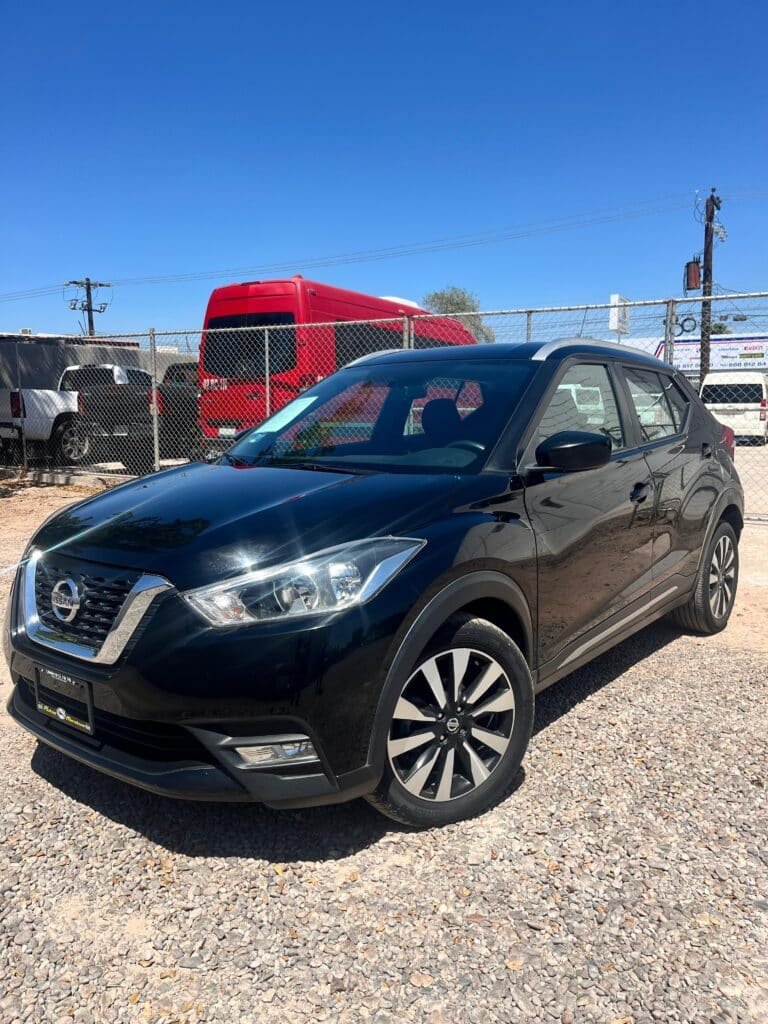 NISSAN KICKS 2019