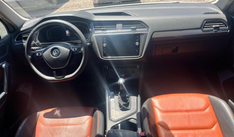 
								VOLKSWAGEN TIGUAN 2020 completo									