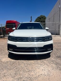 
										VOLKSWAGEN TIGUAN 2020 completo									