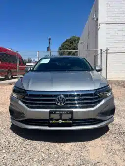 VOLKSWAGEN JETTA 2019 completo