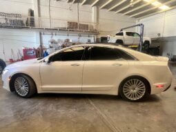
										LINCOLN MKZ 2017 completo									