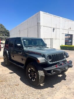
										JEEP WRANGLER RUBICON 2024 completo									
