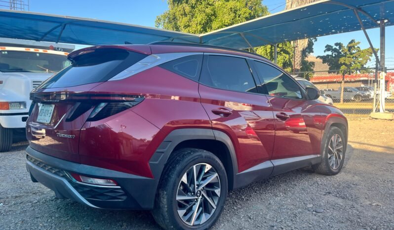 
								HYUNDAI TUCSON 2022 completo									
