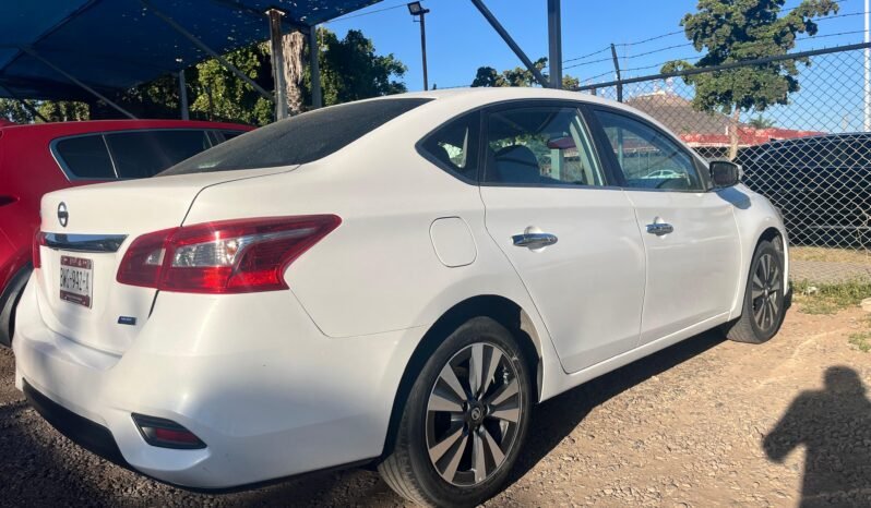 
								NISSAN SENTRA 2017 completo									