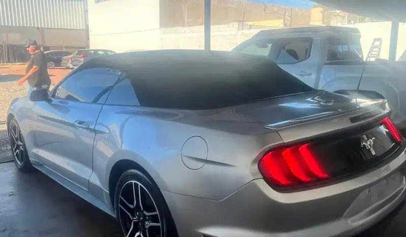 FORD MUSTANG 2018 completo