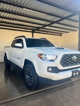 
										TOYOTA TACOMA 2020 completo									