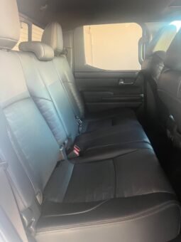 
										TOYOTA TACOMA 2024 completo									