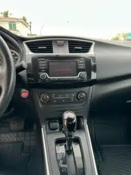 NISSAN SENTRA SV 2017 completo