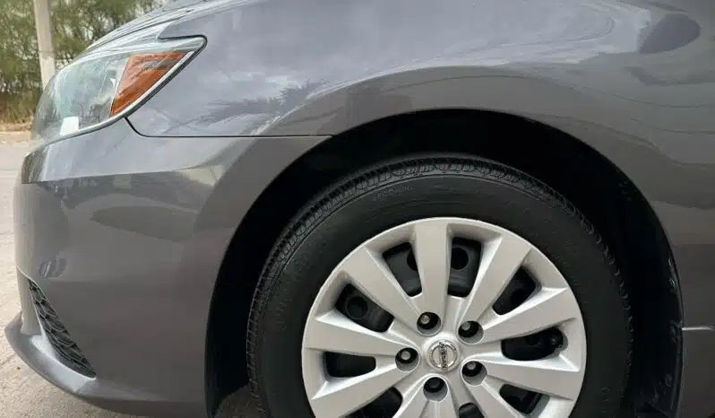 NISSAN SENTRA SV 2017 completo