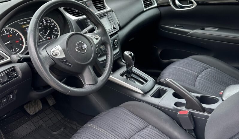 
								NISSAN SENTRA SV 2017 completo									