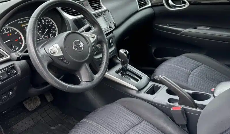 NISSAN SENTRA SV 2017 completo