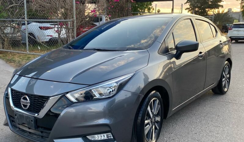 
								NISSAN VERSA 2022 completo									