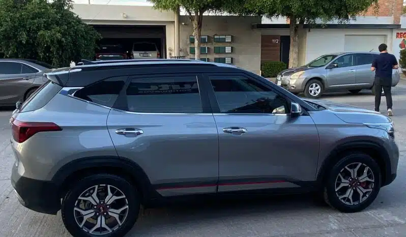 KIA SELTOS 2021 completo
