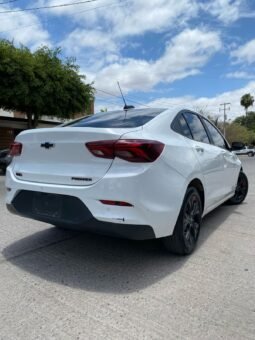 
										CHEVROLET ONIX 2023 completo									