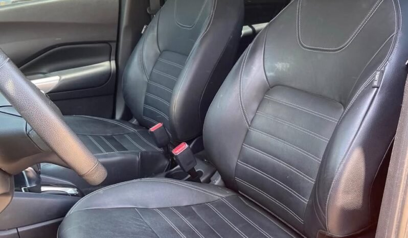 
								NISSAN KICKS 2019 completo									