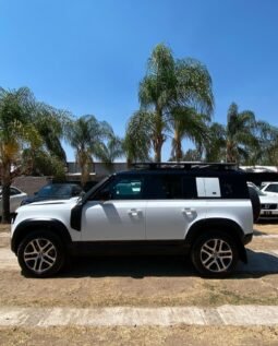 
										LAND ROVER DEFENDER 2023 completo									