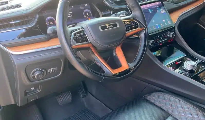 JEEP CHEROKEE 2022 completo