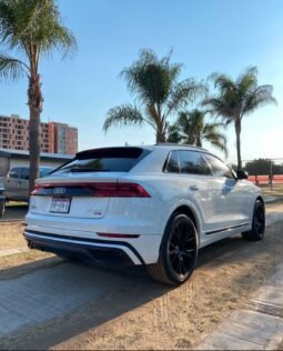 
										AUDI Q8 2020 completo									