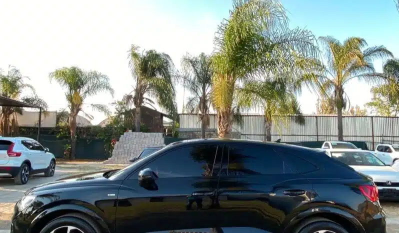 AUDI Q3 2022 completo