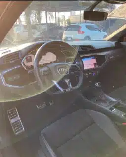 AUDI Q3 2022 completo