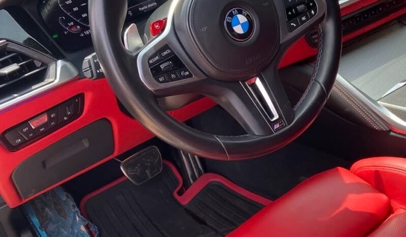 
								BMW M3 completo									