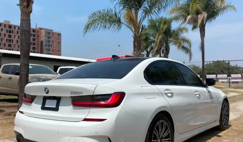 BMW 320I 2022 completo