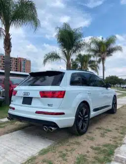 AUDI Q7 2017 completo