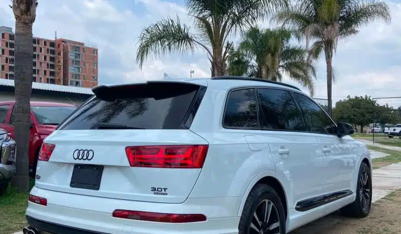 AUDI Q7 2017 completo