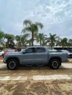NISSAN FRONTIER 2023 completo